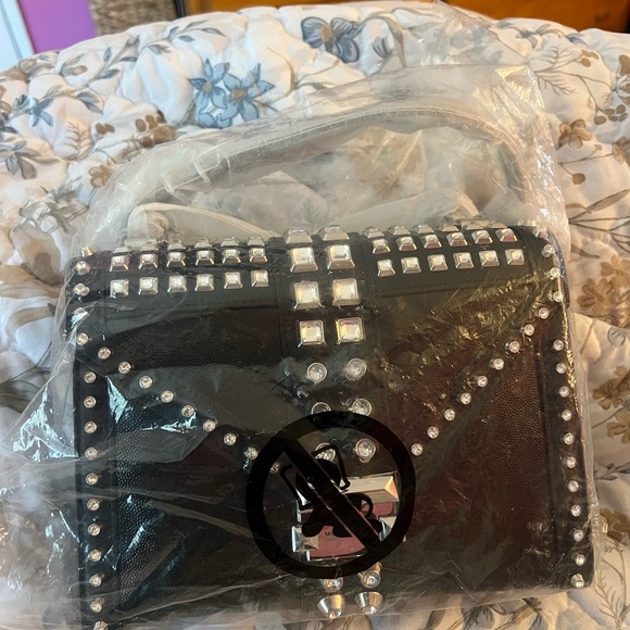 Michael Kors shoulder bag. - Picture 2 of 3